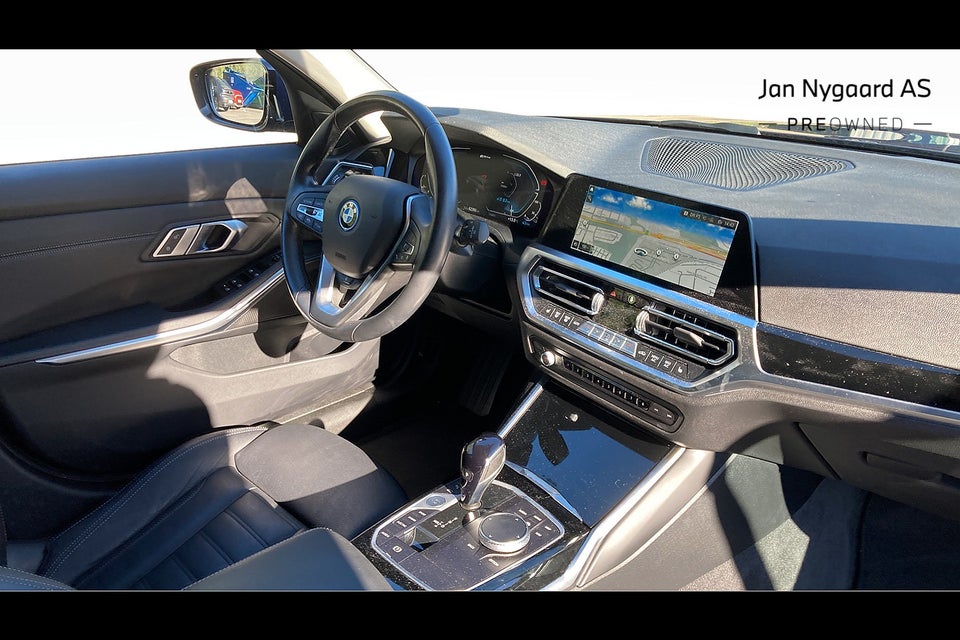 BMW 330e 2,0 Touring Sport Line aut. 5d