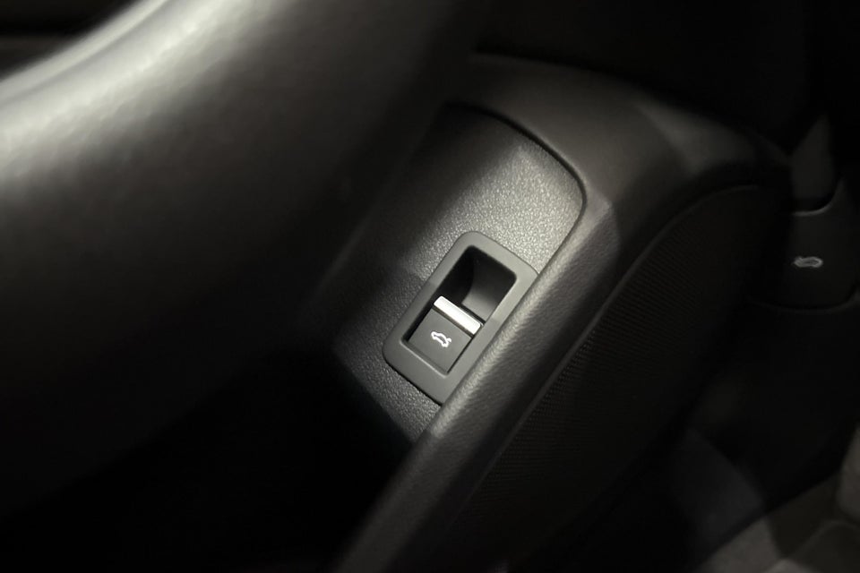 Audi A4 40 TFSi Advanced Prestige Tour plus Avant S-tr. 5d