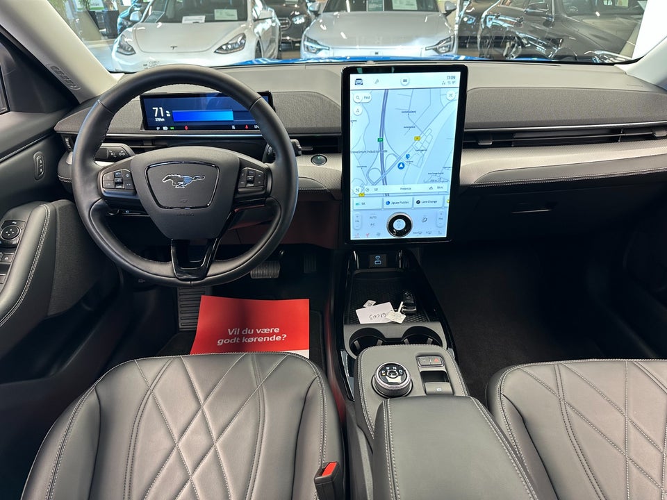 Ford Mustang Mach-E 98 Extended Range 5d