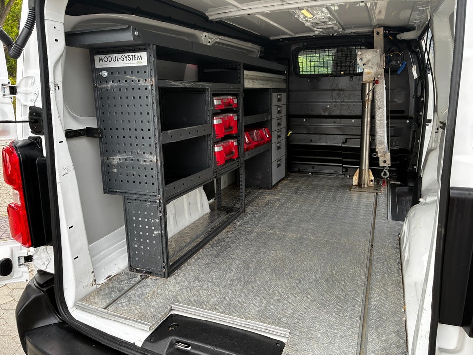 Citroën Jumpy 2,0 BlueHDi 122 L3 ProffLine EAT8