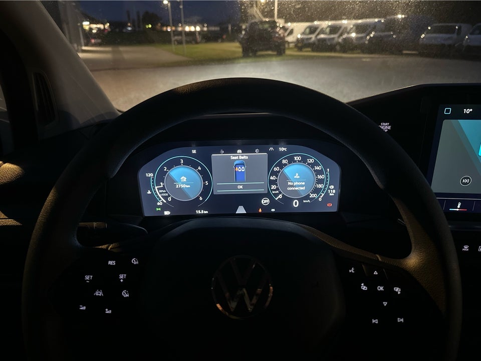 VW Transporter 2,0 TDi 110 Comfort Kassevogn SWB