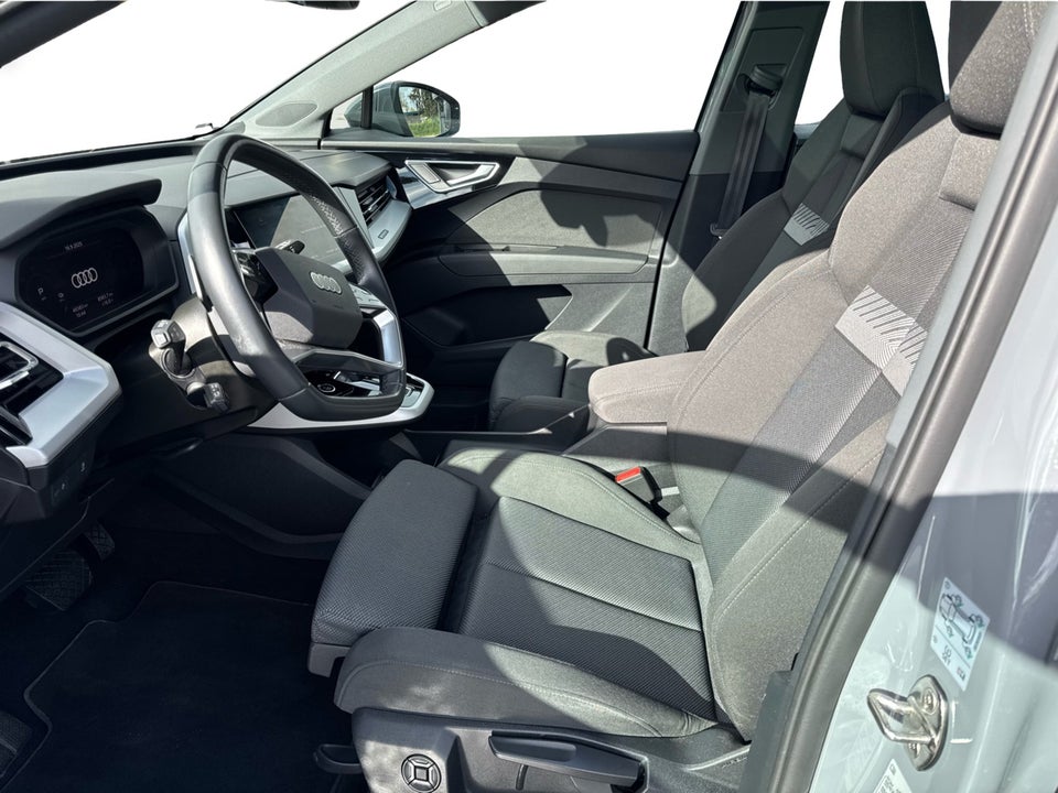 Audi Q4 e-tron 40  5d