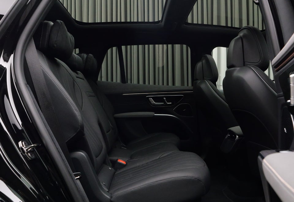 Mercedes EQS450 SUV AMG Line 4Matic 5d