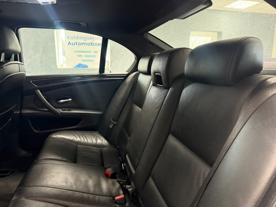 BMW 530i 3,0  4d