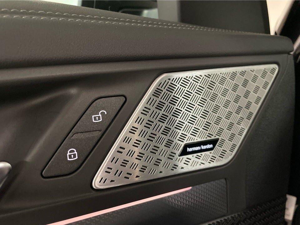 BMW iX1 eDrive20 M-Sport 5d