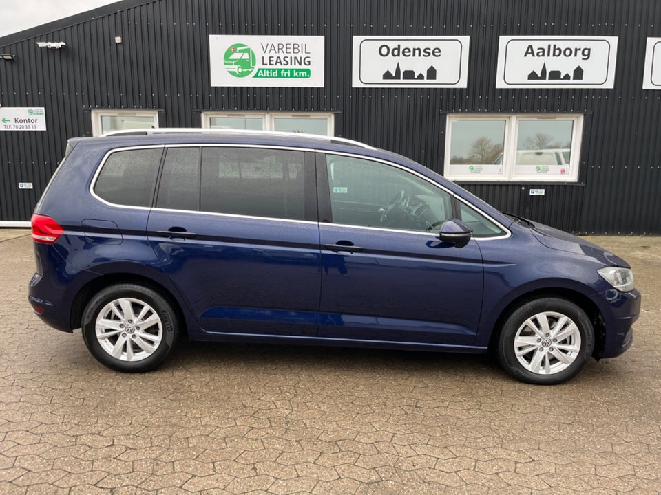 VW Touran 2,0 TDi 150 Highline DSG Van 5d