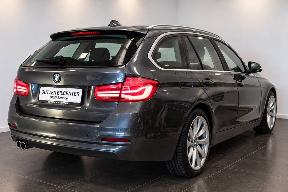 BMW 320d 2,0 Touring Advantage aut. 5d