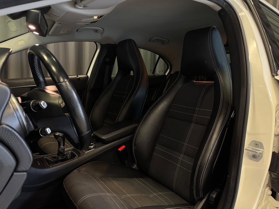 Mercedes A180 1,5 CDi Urban 5d