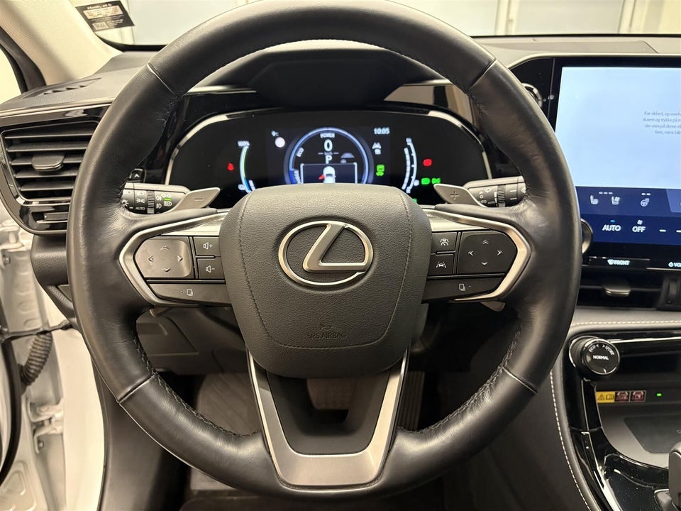 Lexus NX450h+ 2,5 Luxury aut. AWD 5d