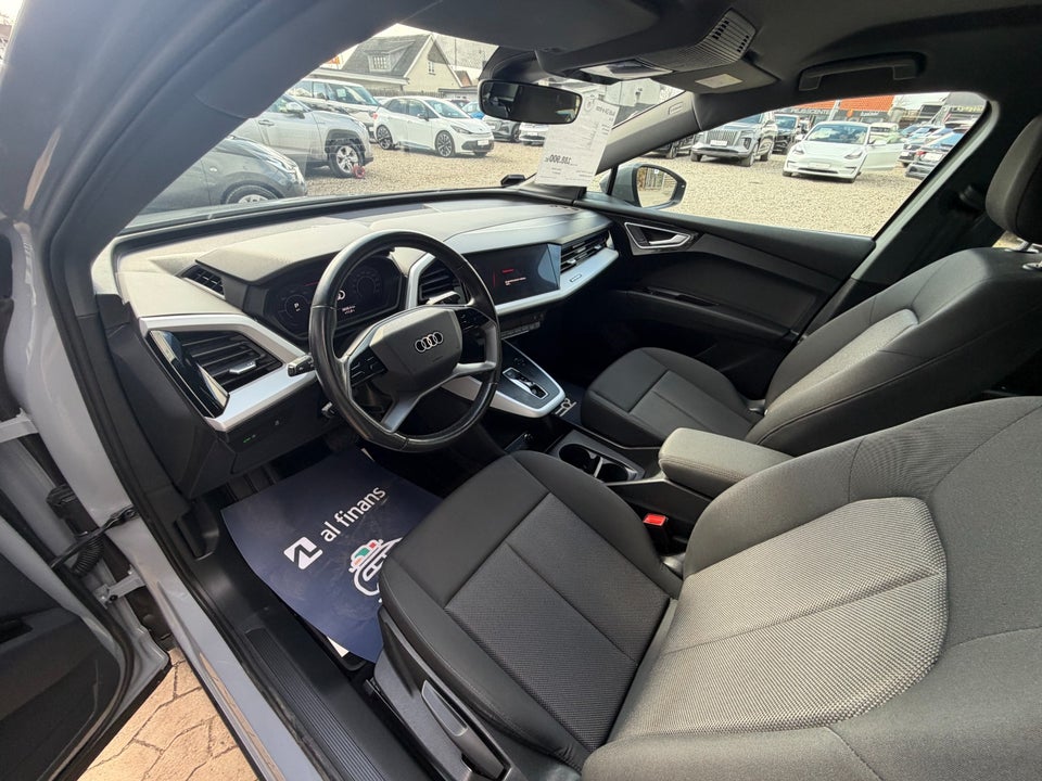 Audi Q4 e-tron 35  5d