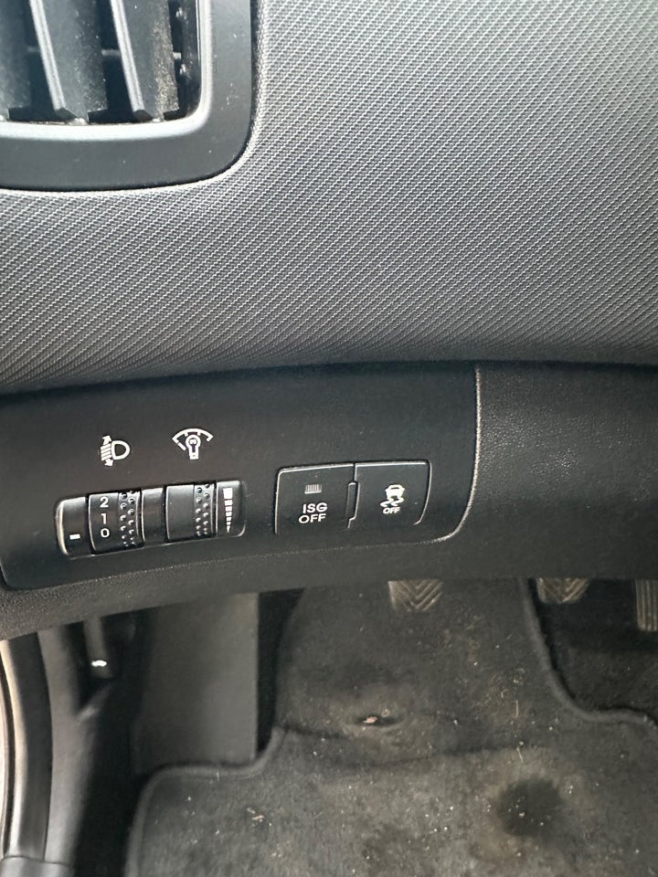 Kia Ceed 1,6 CRDi 115 Sport SW 5d