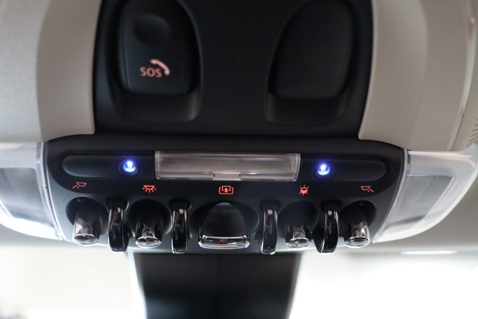 MINI Cooper SE Camden Edition 3d