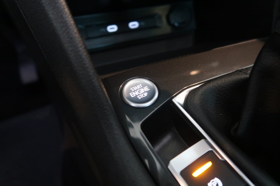 VW Tiguan 1,4 eHybrid Elegance DSG 5d
