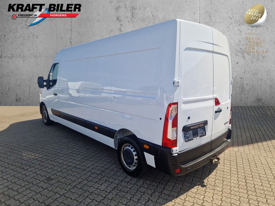 Renault Master IV T35 2,3 dCi 135 L3H2 Kassevogn