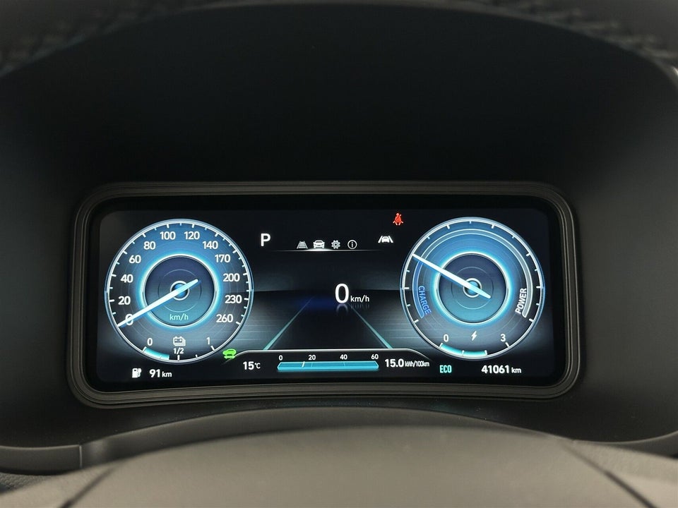 Hyundai Kona 39 EV Essential 5d