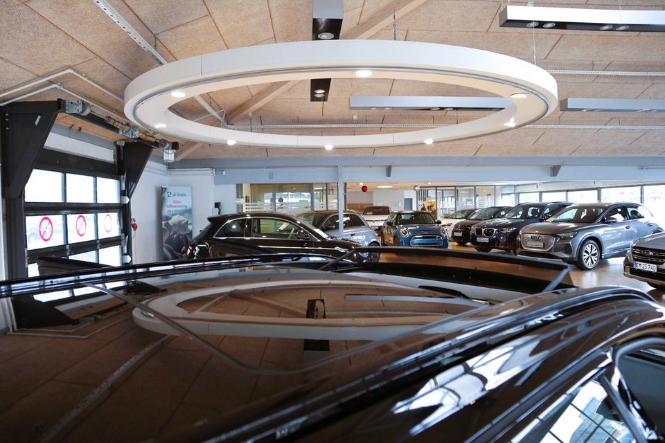 BMW 330e 2,0 Touring Sport Line aut. 5d