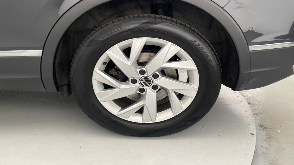 VW Tiguan 1,4 eHybrid Elegance DSG 5d