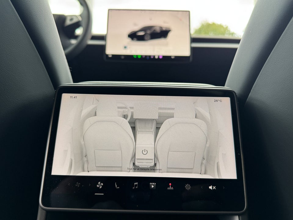 Tesla Model 3 RWD 4d
