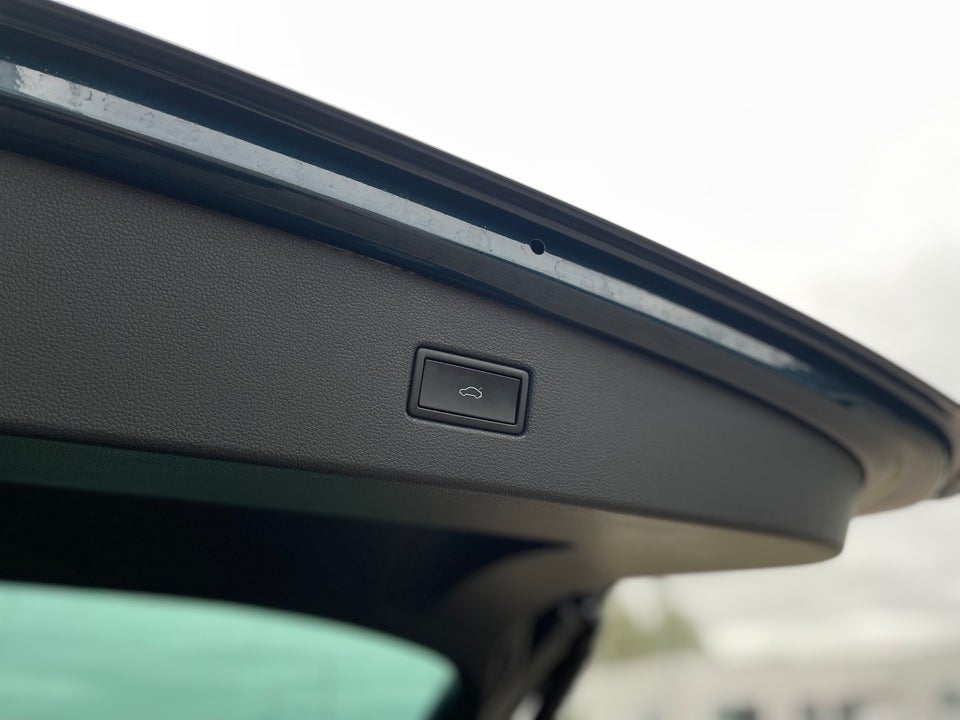 VW Tiguan 1,4 eHybrid Elegance DSG 5d