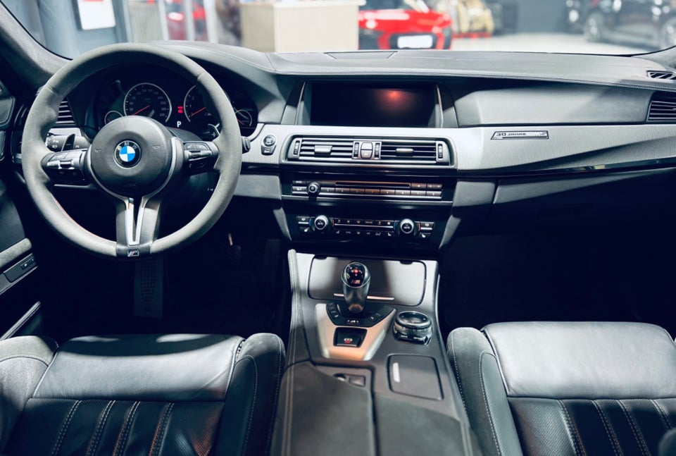 BMW M5 4,4 Edition 30 Jahre DKG 4d