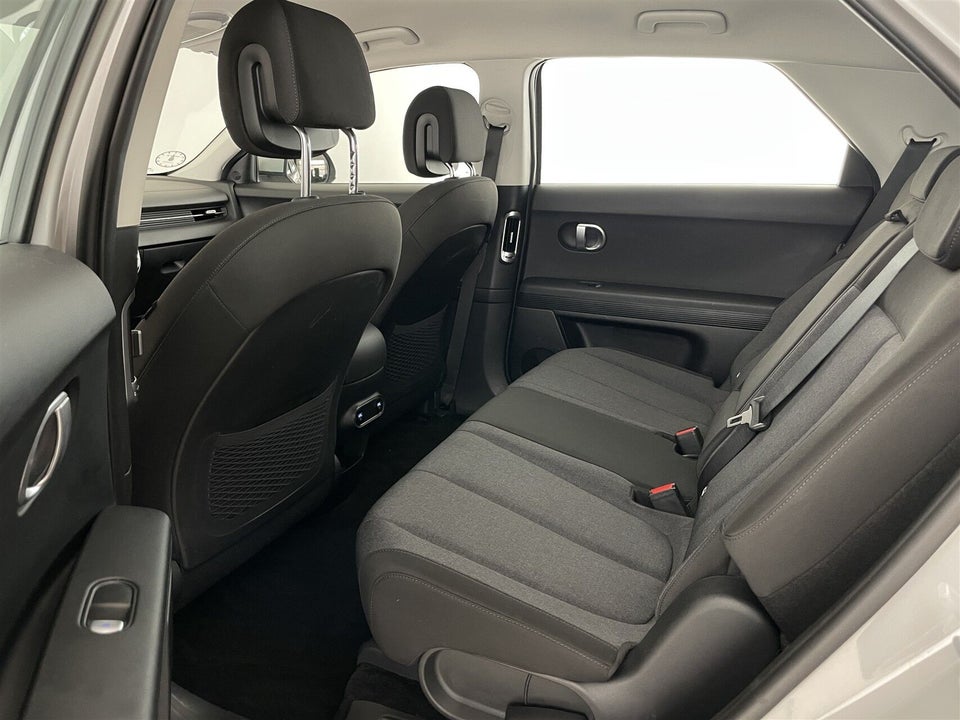 Hyundai Ioniq 5 58 Essential 5d