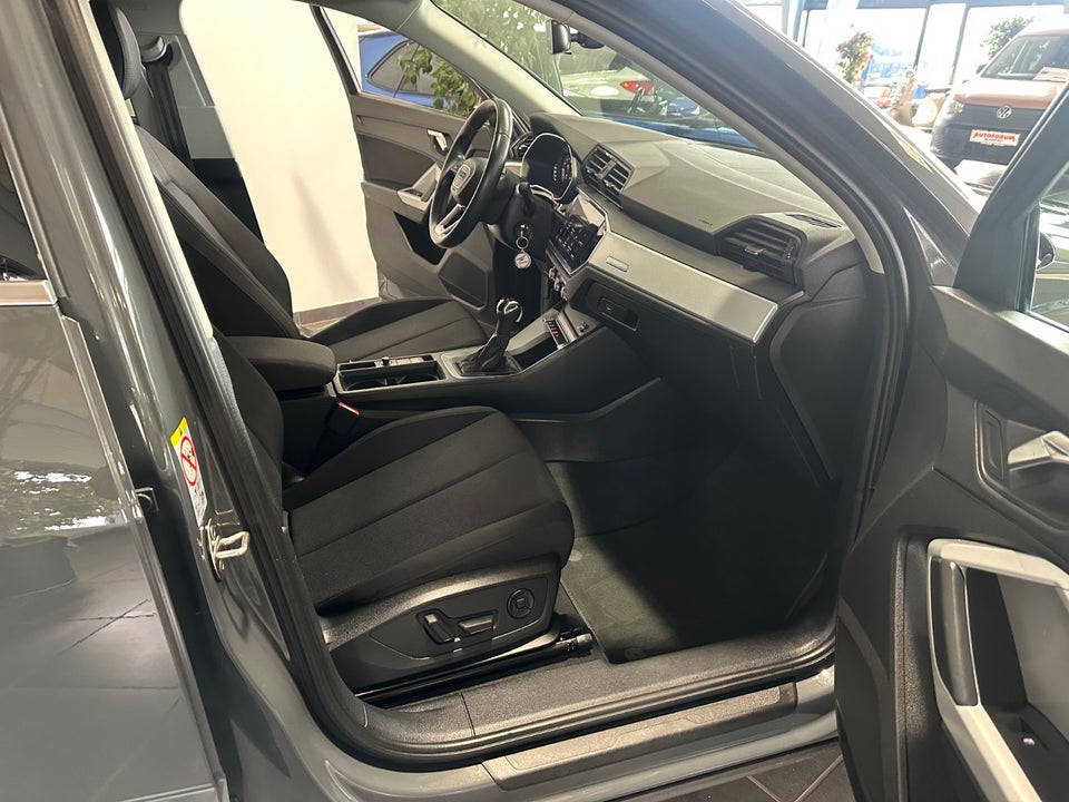 Audi Q3 35 TFSi Prestige S-tr. Van 5d