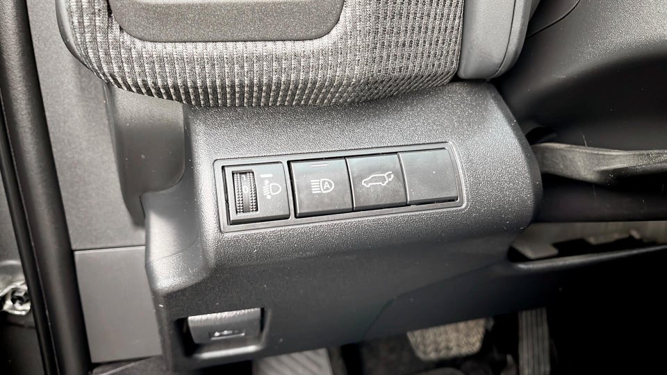 Toyota bZ4X Active 5d