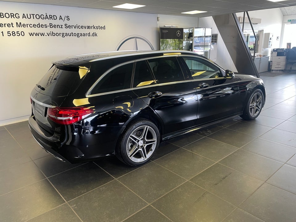 Mercedes C300 de 2,0 AMG Line aut. 4d