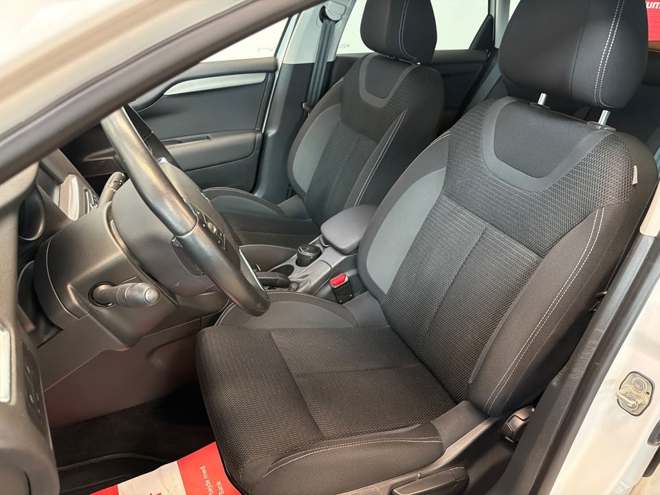 Citroën C4 1,6 BlueHDi 120 Millesime 5d