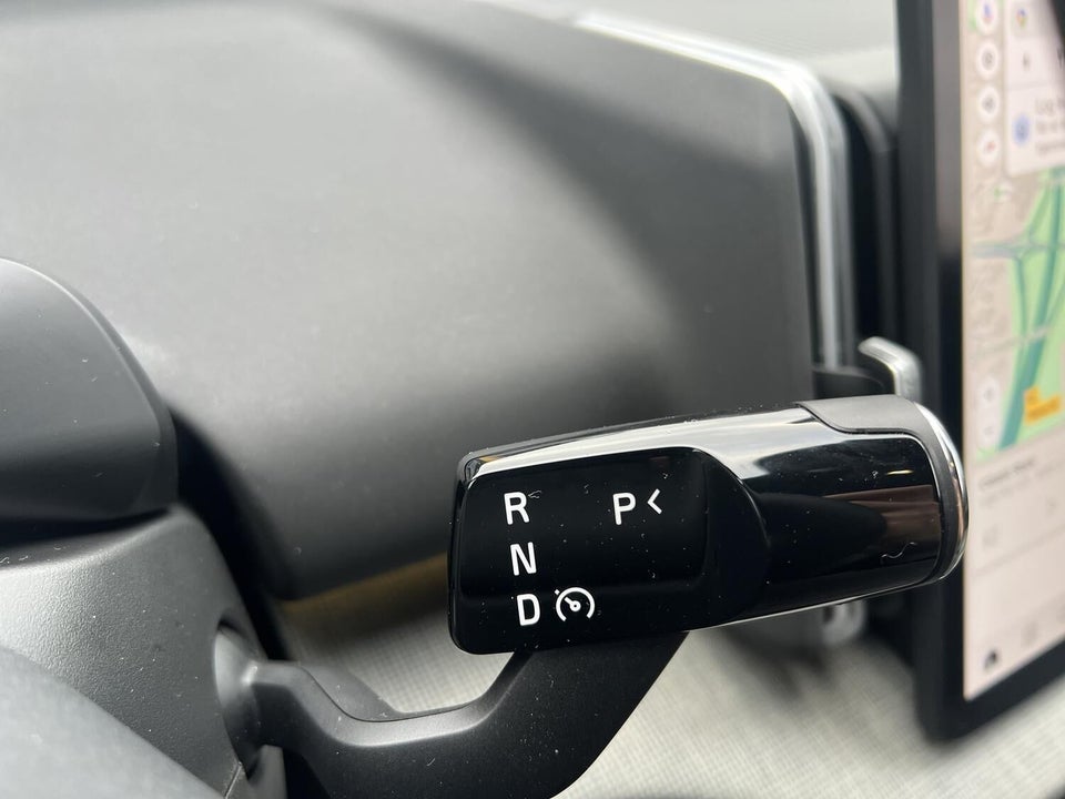 Volvo EX30 Extended Range Plus 5d