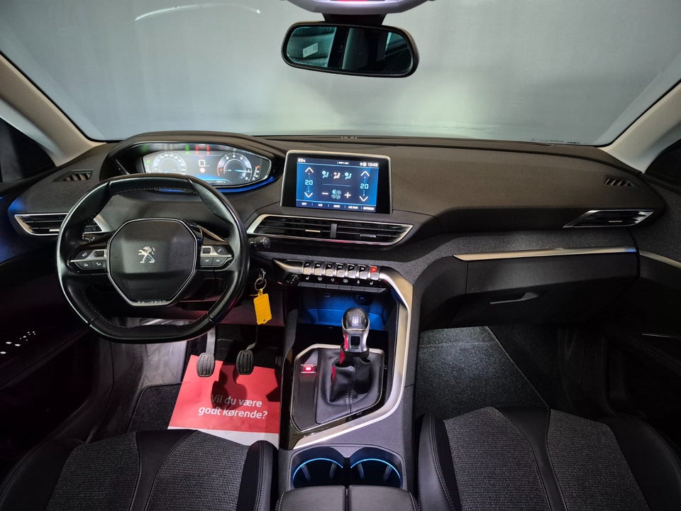 Peugeot 5008 1,2 PureTech 130 Allure 7prs 5d