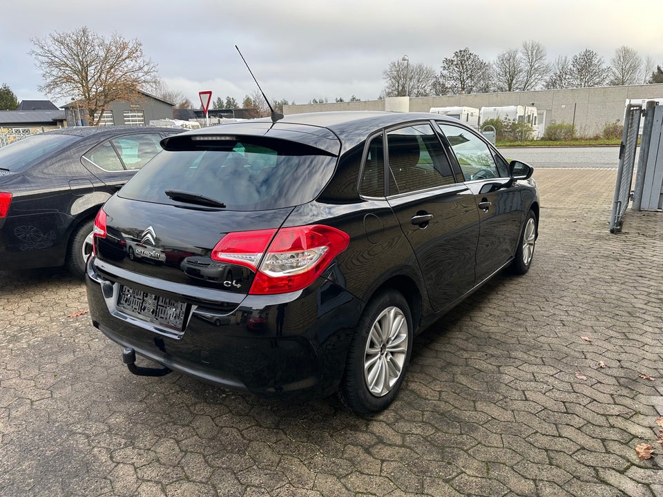 Citroën C4 1,6 HDi 92 Comfort 5d