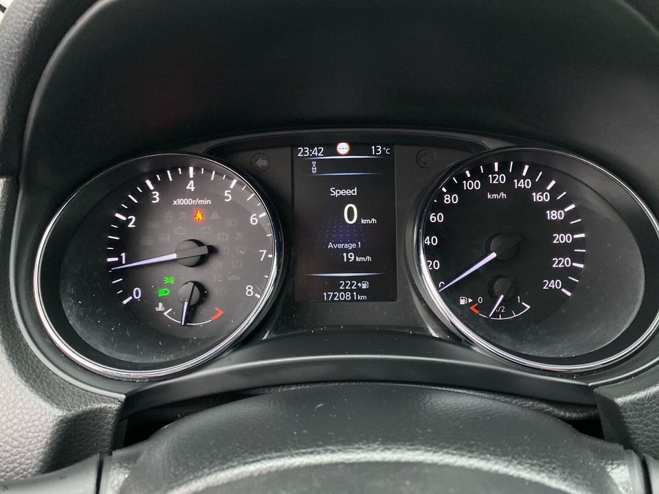 Nissan Qashqai 1,2 Dig-T 115 Visia 5d