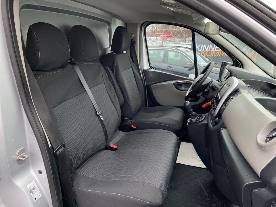 Renault Trafic T29 1,6 dCi 120 L2H1