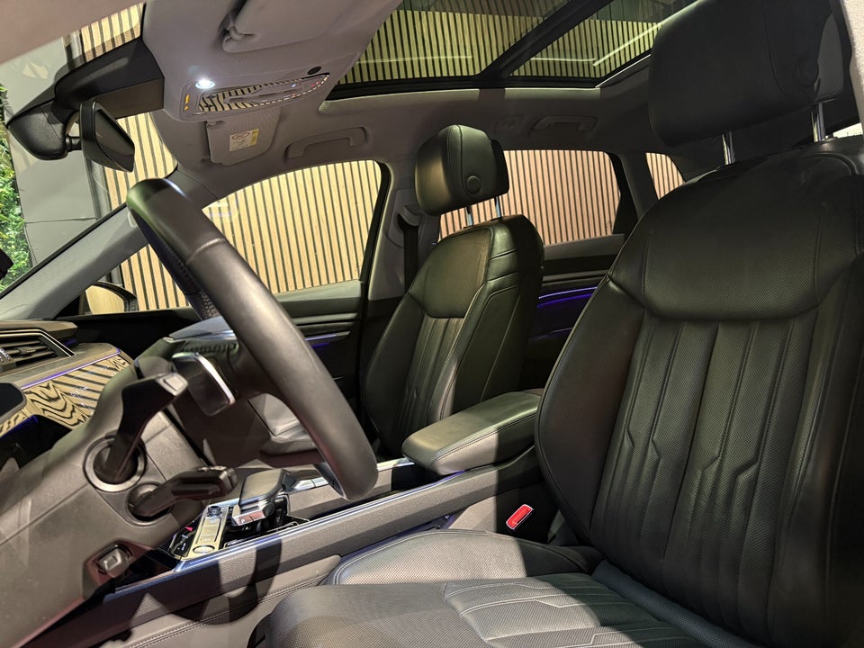 Audi e-tron 55 Advanced quattro 5d