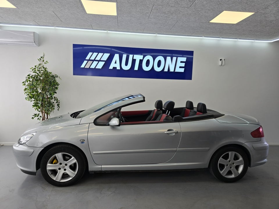 Peugeot 307 2,0 16V CC 2d