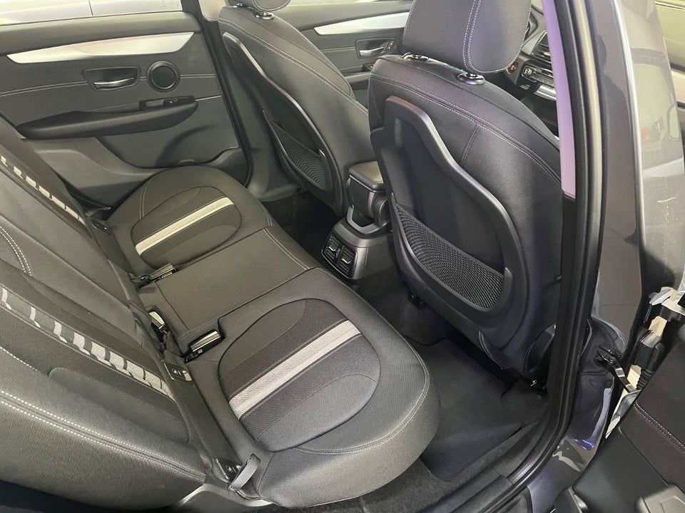 BMW 220i 2,0 Active Tourer Advantage aut. 5d