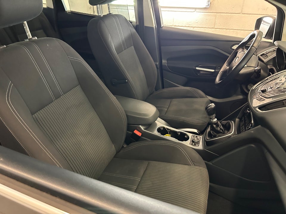 Ford C-MAX 1,0 SCTi 125 Titanium 5d