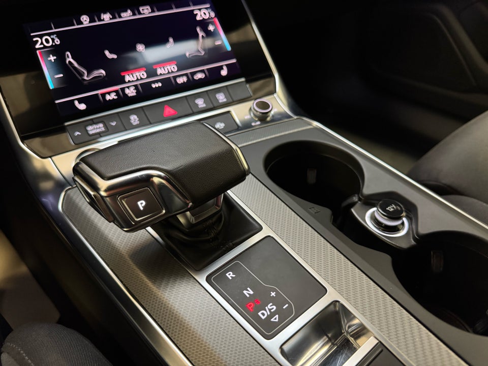 Audi A6 50 TDi quattro Tiptr. 4d