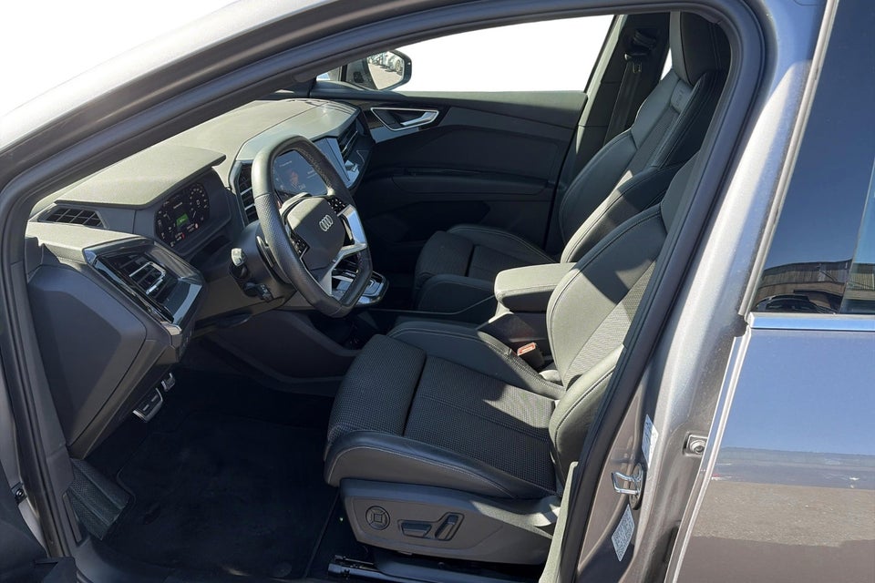 Audi Q4 e-tron 45 Ultra quattro 5d