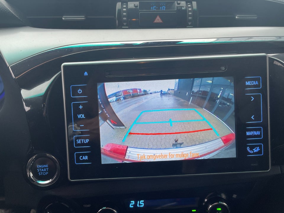 Toyota HiLux 2,4 D-4D 150 T3 Db.Kab 4x4 4d