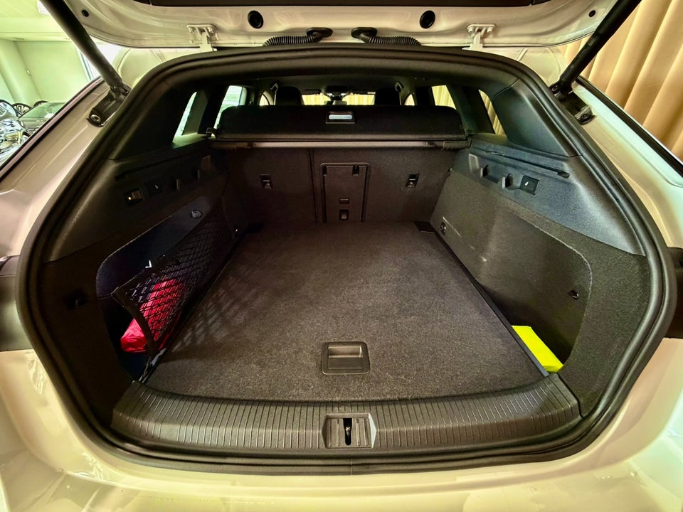 VW ID.7 77 Pro Tourer 5d