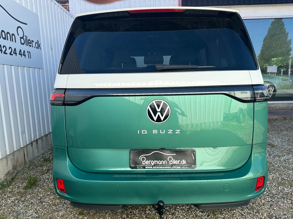 VW ID. Buzz 77 Pro SWB 5d