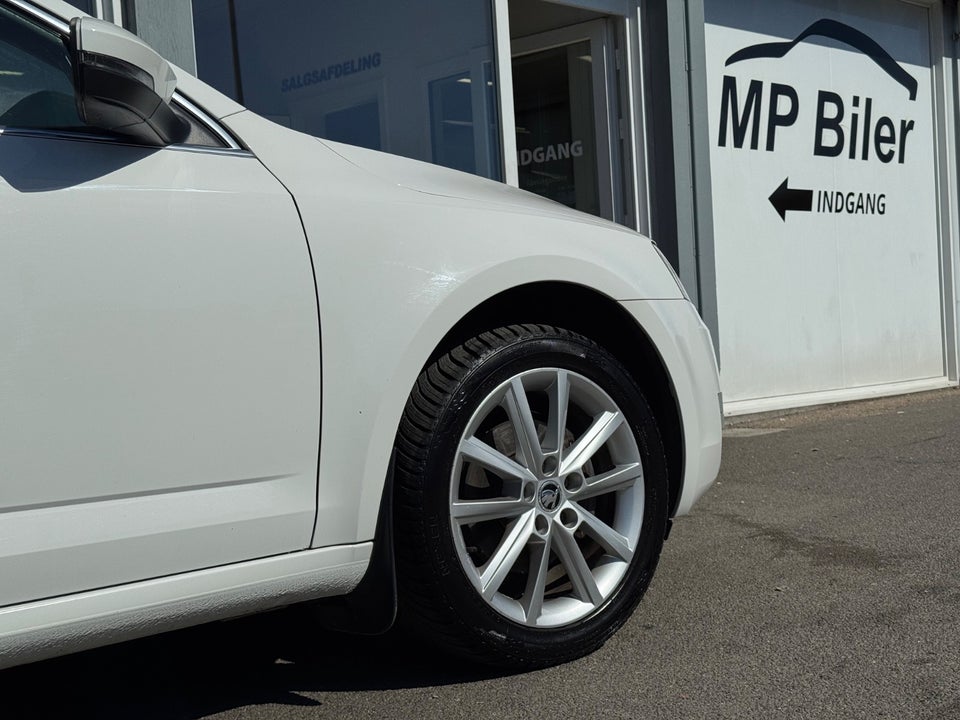 Skoda Octavia 1,4 TSi 140 Elegance Combi DSG 5d