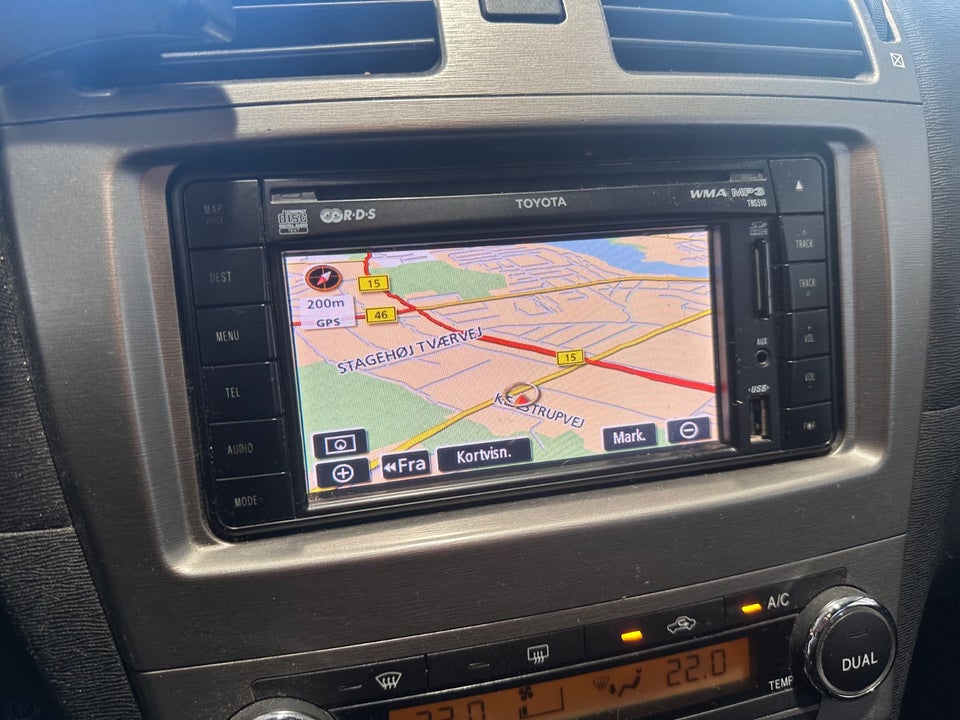 Toyota Avensis 2,0 D-4D T2 stc. 5d