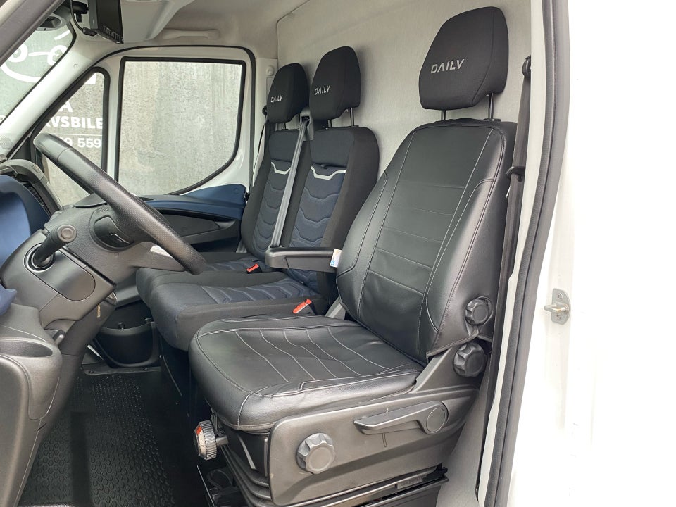 Iveco Daily 3,0 35C18 16m³ Van AG8