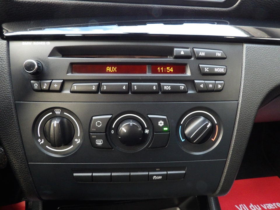 BMW 118i 2,0 Advantage 5d