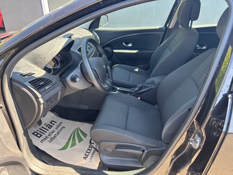 Renault Megane III 1,5 dCi 90 Authentique 5d