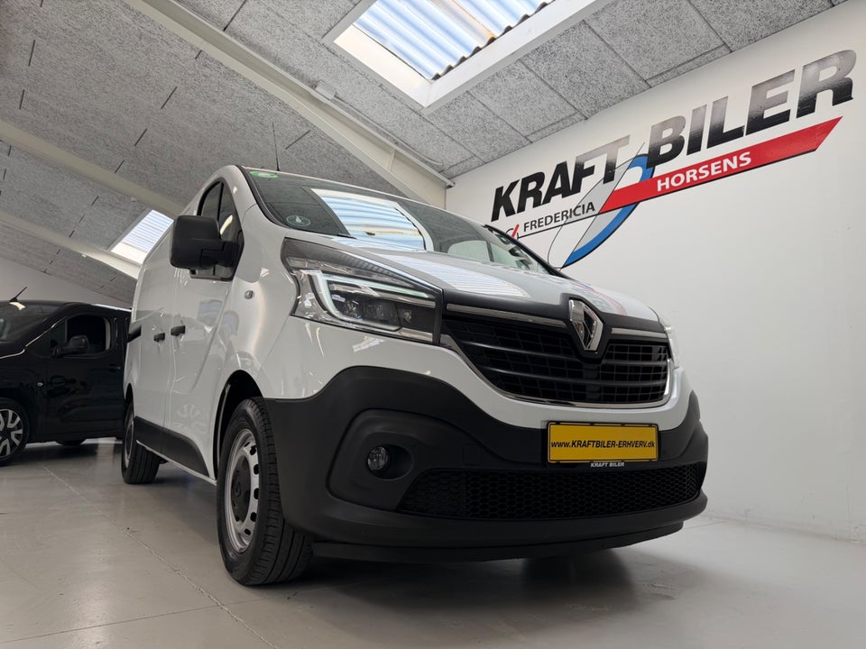 Renault Trafic T29 2,0 dCi 145 L1H1 EDC