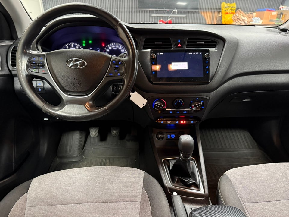 Hyundai i20 1,25 Active 5d